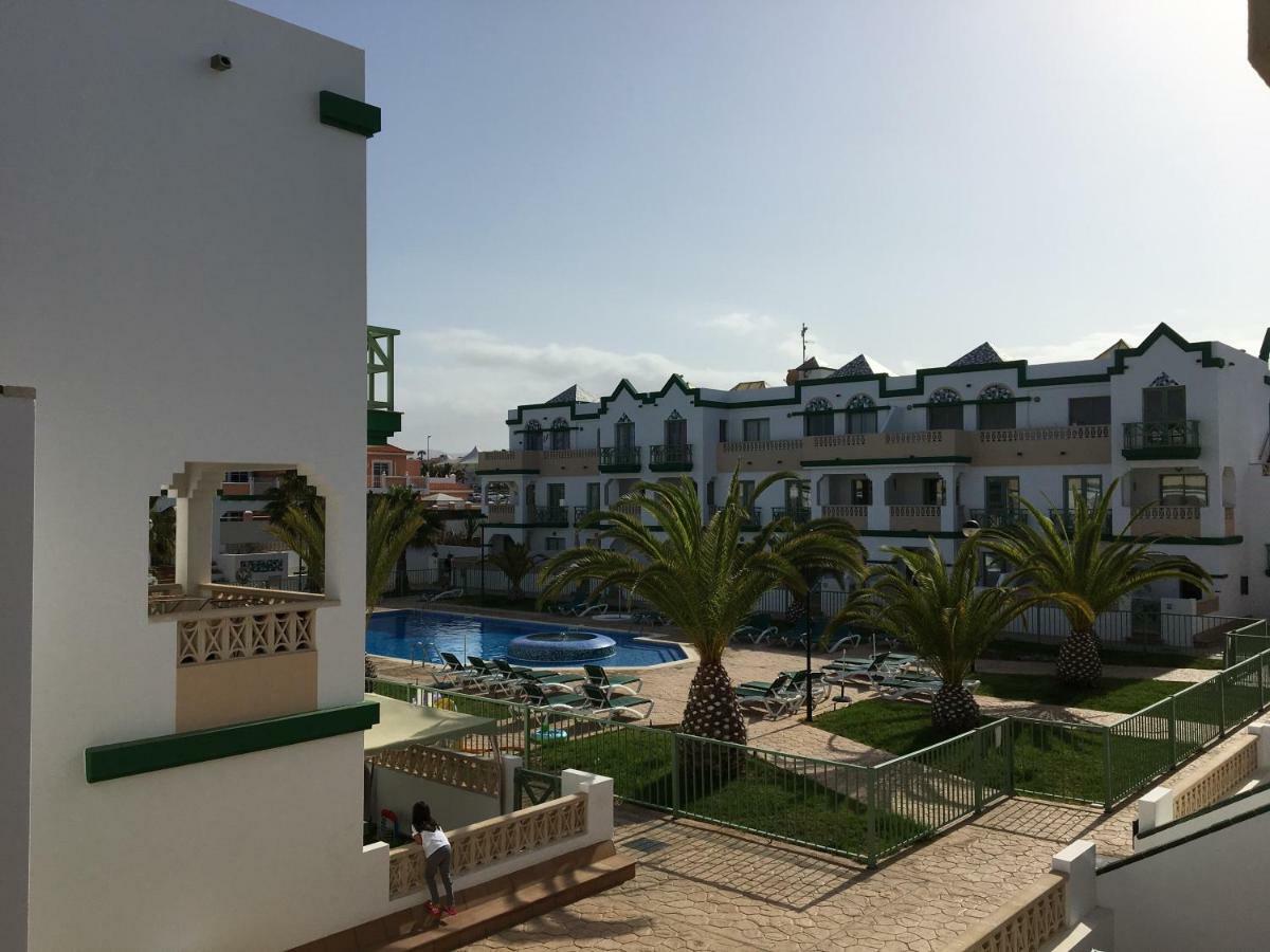 Apartamento Gaudia Caleta De Fuste Bagian luar foto